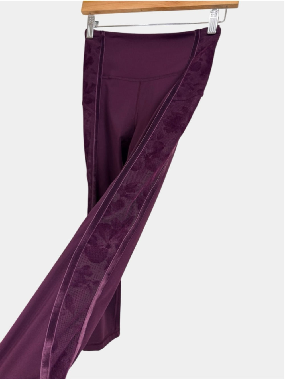 SPECIAL EDITION LULULEMON Wunder Under Crop Maroon Floral Mesh Leggings, Sz 4 - Picture 8 of 15